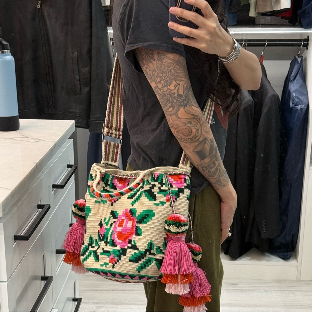 Jouls Wayuu Mochila Crochet Floral Bag Handmade Colombian Tassel Crossbody bag